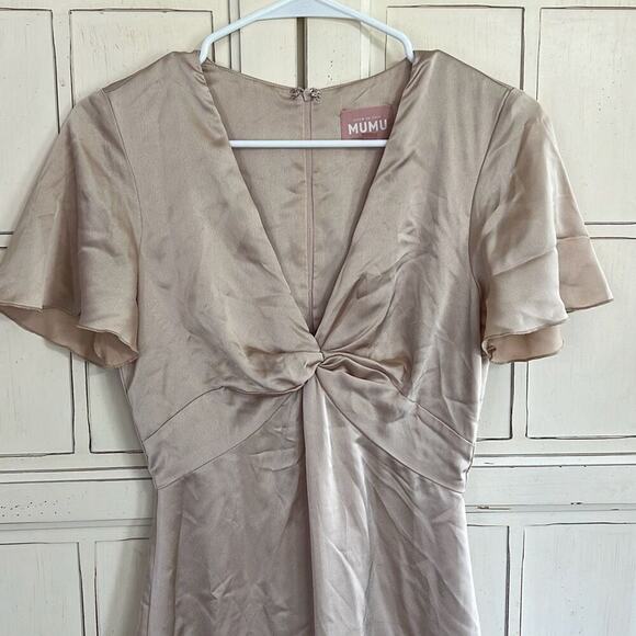 Show Me Your Mumu size XS champagne color Rome Twist Gown dress - Picture 2 of 4